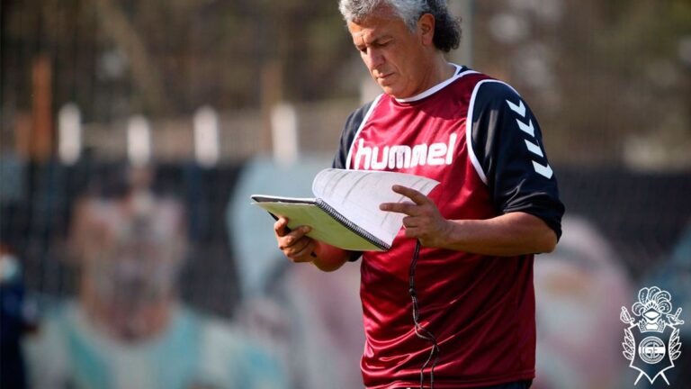 Gimnasia analiza el mercado pero no se mueve