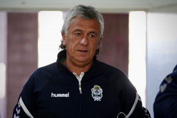 Néstor Gorosito, técnico de Gimnasia