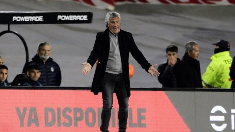 Néstor Gorosito piensa cambios en Gimnasia