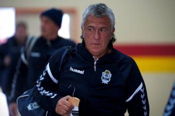 Néstor Gorosito, técnico de Gimnasia por Copa Argentina
