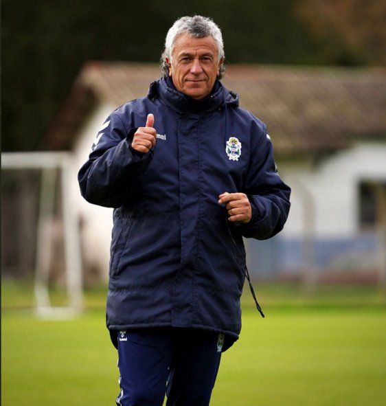 Néstor Gorosito, técnico de Gimnasia