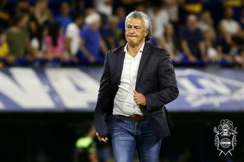 gimnasia: una duda inesperada pensando en banfield y los pibes a los que llamo pipo gorosito
