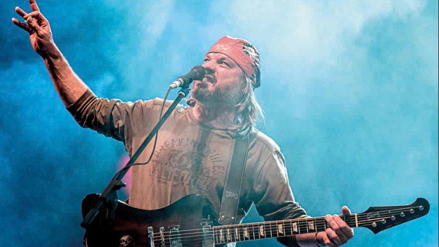 Tras el comunicado de la banda en el que informan que se suspendió el show en el Estadio Único, Infocielo habló con los fanáticos de La Renga.