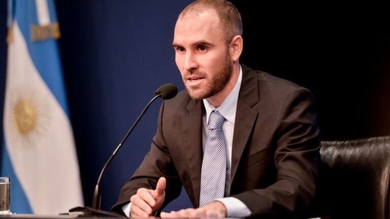 Juan Valerdi, economista: “Guzmán tiene una visión de lo que se puede hacer y lo que no, que es bastante limitada”