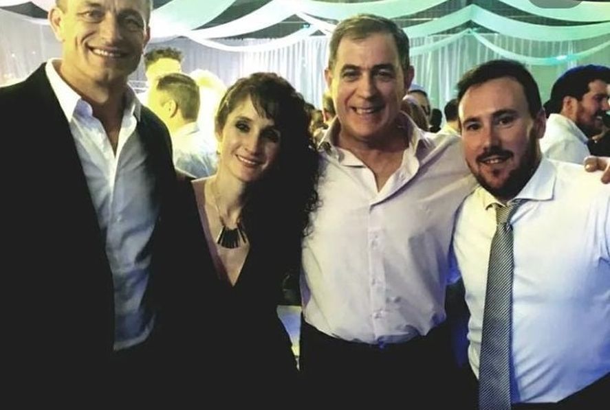 Hernán Parra junto a Bali Bucca , Einar Iguerateggui y Valeria Milía 