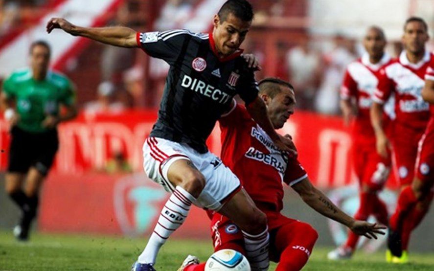Estudiantes quiere revalidar su supremacía, ahora en la Copa Liga Profesional.