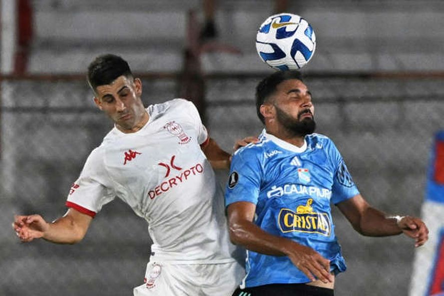 Huracán jugó anoche por Copa Libertadores y luego de recibir a Estudiantes volverá a hacerlo, en un duelo clave.