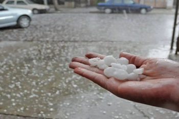 Según el SMN, las tormentas fuertes y lluvias intensas con probabilidad de granizo se esperan durante esta tarde.
