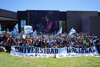 En la UNLP, UNLA, UNLZ y más universidades del país realizaron jornadas en defensa de la educación pública.