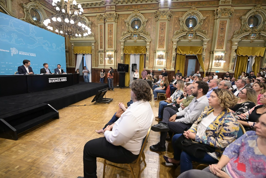 Los anuncios de Axel Kicillof sobre IOMA y su costado político