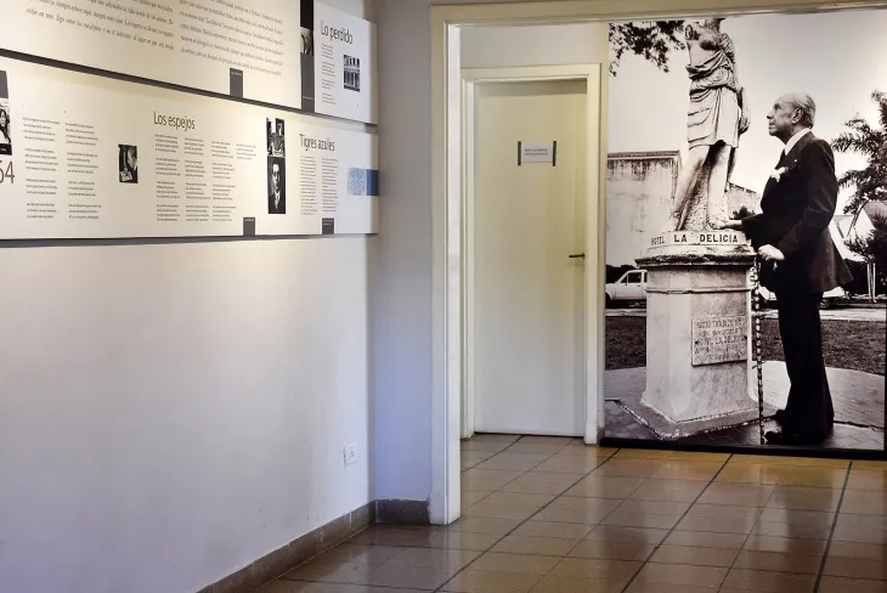 La casa de Borges en Adrogué, partido de Almirante Brown, alberga un pequeño museo.