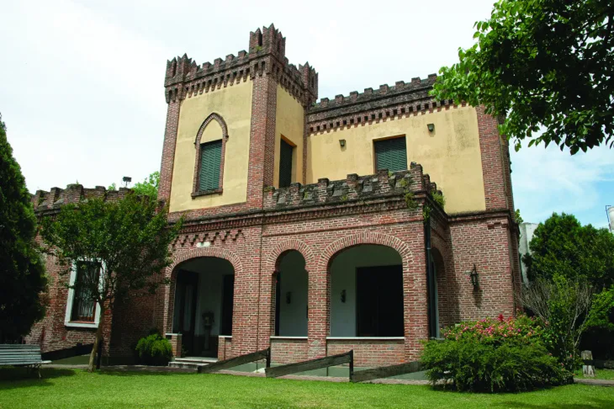 El Castelforte, Adrogué, Almirante Brown