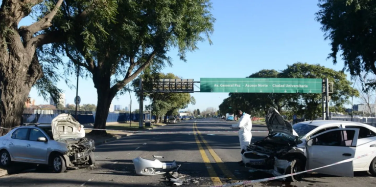 Dos azafatas de Aerolíneas Argentinas y un trágico accidente