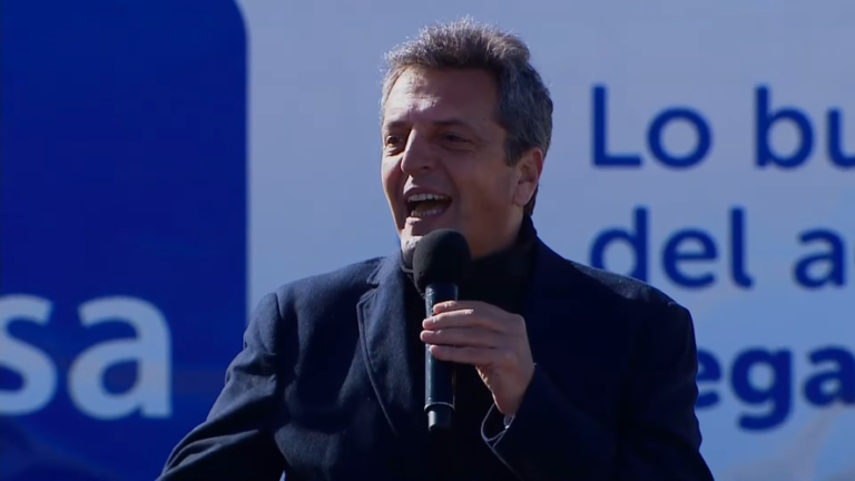 Sergio Massa destrozó a los empresarios por el paro de colectivos: “Parásitos del Estado”