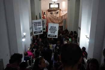 Docentes de SUTEBA disidente toman el Ministerio de Educación bonaerense