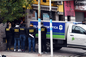 moreno: crimen de un jubilado, incendio y misterio