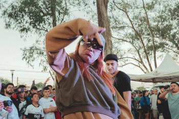 El Halabalusa es la competencia de freestyle pionera en habla hispana y nació en Almirante Brown.