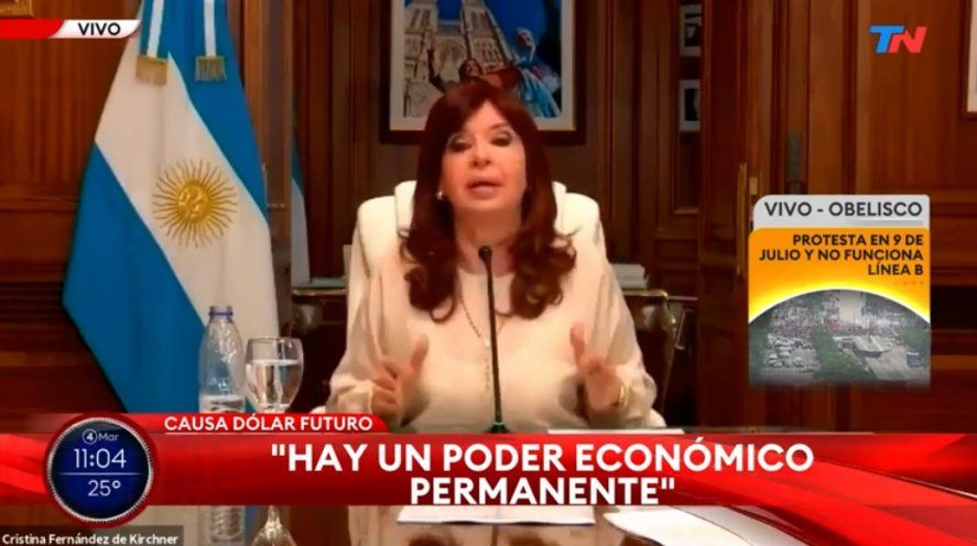 Las señales de noticias emitieron el alegato de la Vicepresidenta Cristina Fernández de Kirchner como si fuera en Cadena Nacional