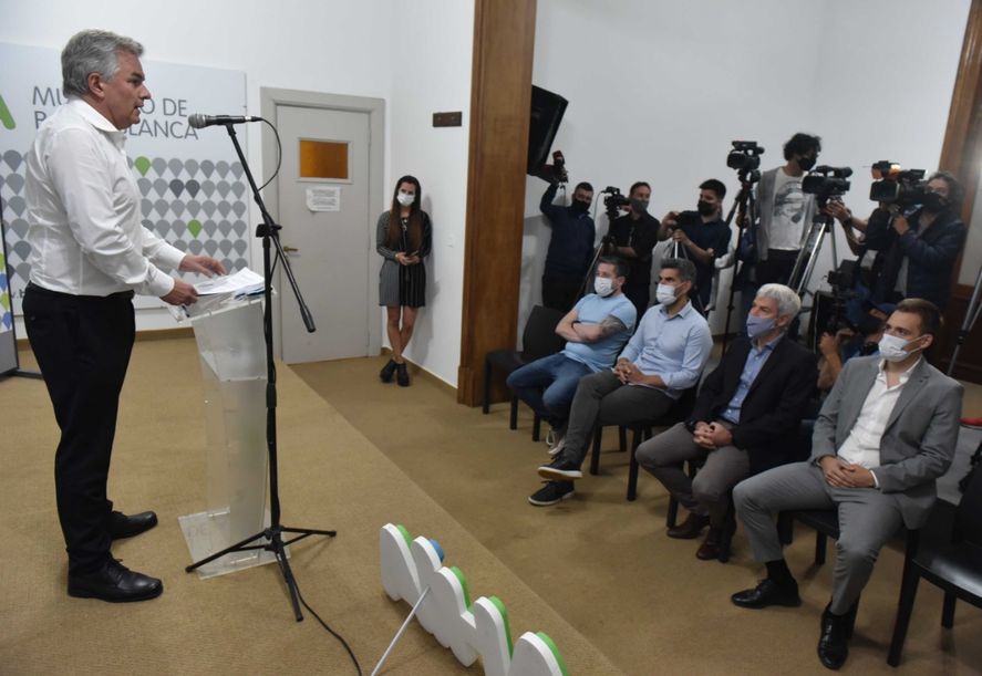 Héctor Gay reformó el equipo de gobierno de Bahía Blanca