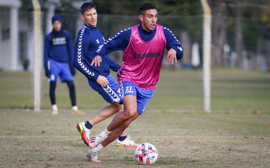 Manuel Insaurralde en una práctica de Gimnasia.