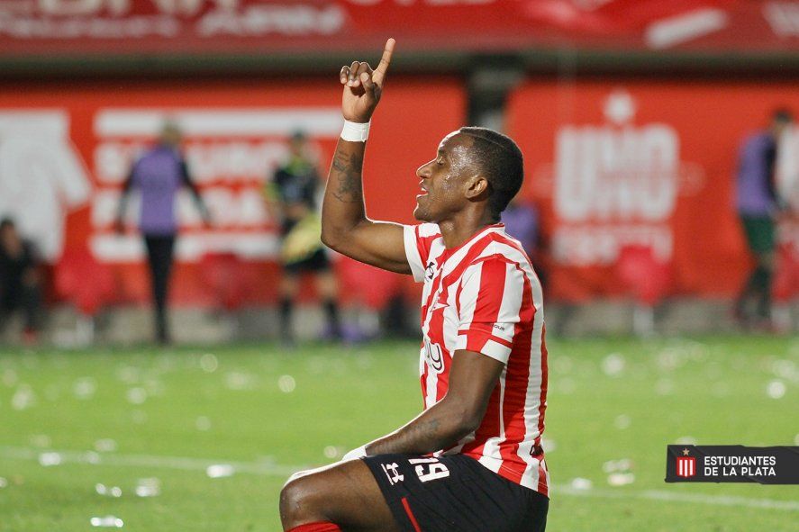 Jaime Ayoví solo marcó un gol en el Estudiantes de Zielinski.