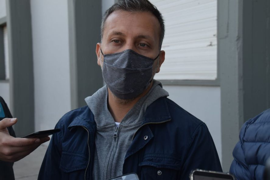 Javier Lovera habló de las opciones que baraja la Provincia para el regreso de espectadores en el deporte