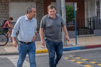Guillermo Montenegro junto al intendente de Rosario, Pablo Javkin.