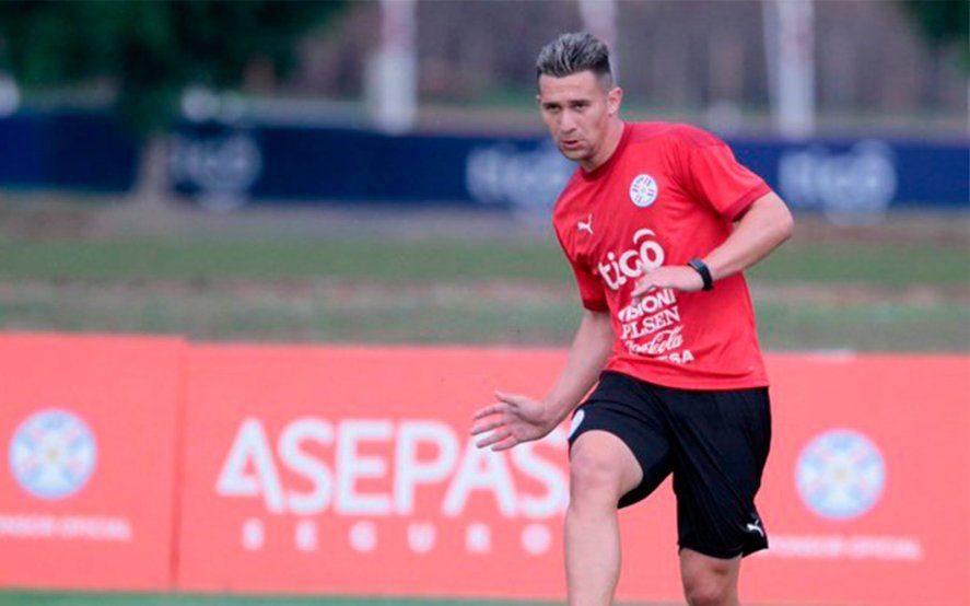 Jorge Morel, nuevo refuerzo de Estudiantes, no tuvo minutos por Eliminatorias.