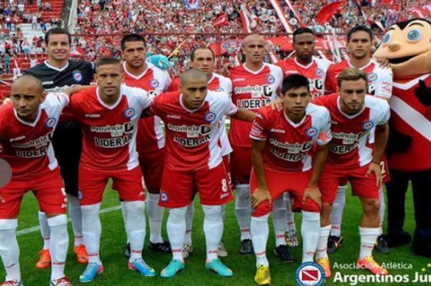 Juan Ramírez junto a Juan Riquelme en Argentinos Juniors