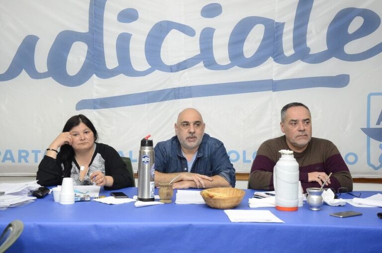 La AJB solicita la reapertura de la paritaria salarial