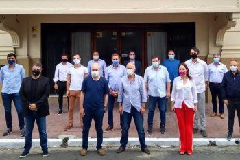 La nueva cumbre del PRO se hizo en Lanús, con la presencia de los intendentes PRO y figuras nacionales.