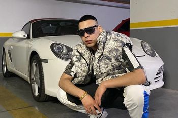 Quién es Kaleb Di Masi, el músico detenido tras chocar dos veces e intentar darse a la fuga.