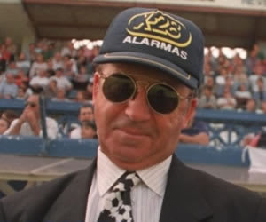 La revolución tripera: Timoteo y Gimnasia comenzarían una relación que se volvería eterna. Lo llevo a pelear campeonatos y a ser protagonista cuando venía de ser penúltimo. Su estilo enamoró a la gente y Timoteo se enamoró del Lobo también.