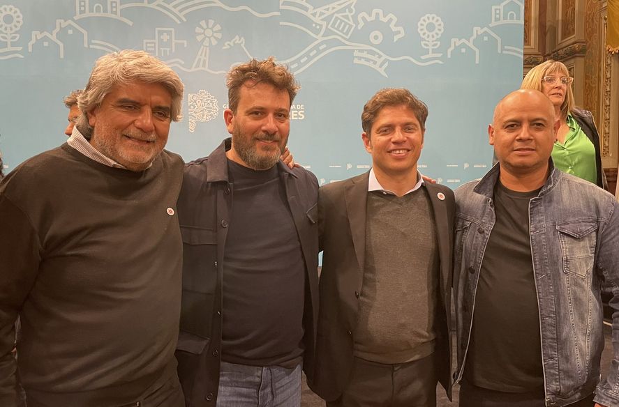 Dirigentes sindicales de los municipales con el ministro de Trabajo, Walter Correa y el gobernador Axel Kicillof