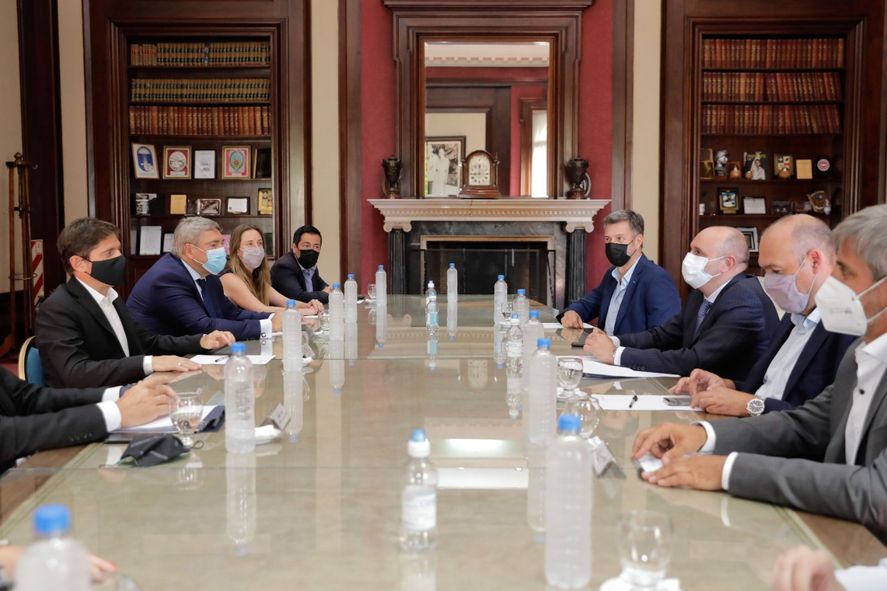 Transporte firmó la entrega del Fondo compensador con la Provincia la semana pasada