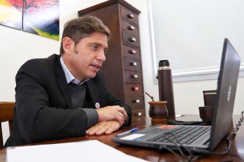 Kicillof participó de la reunión entre el presidente y gobernadores: hay preocupación por la nueva cepa