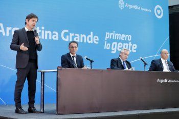 Axel Kicillof elogió la obra en la Autopista Buenos Aires- La Plata  