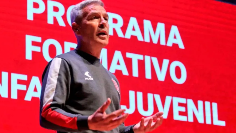 Fernando Kuyumchoglu:  “Mejorar la captación de jugadores es uno de los principales objetivos que me planteé en mi llegada. Tengo personas de referencia y clubes que cada vez que ven un jugador me informan”.
