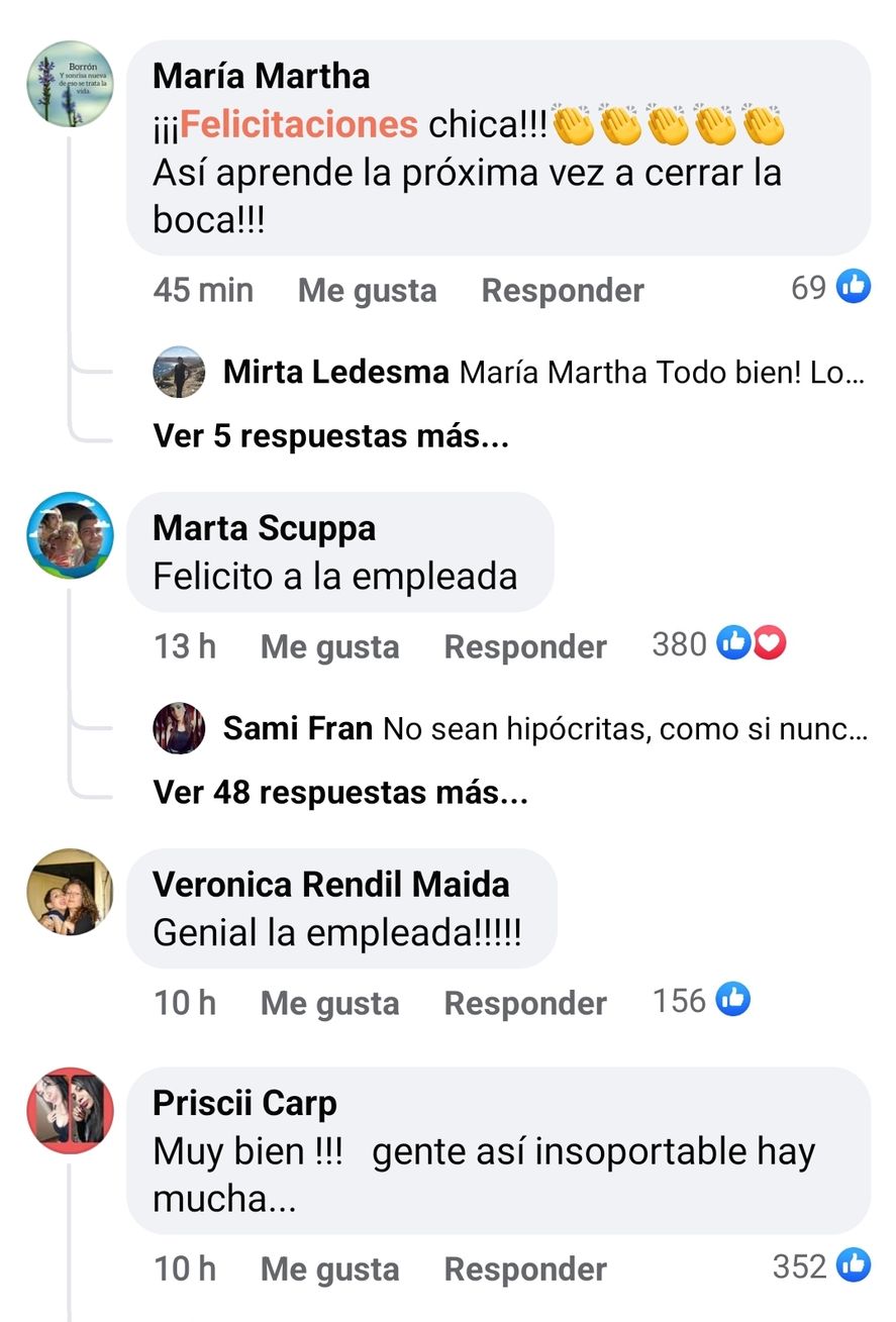 La mayoría de los comentarios en redes favorecían la postura de la joven que sirvió el helado sin hacerlo pasar por la balanza para controlar el peso, y criticaban a la cliente por ser 