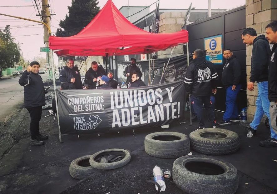 Tras meses de negociaciones los trabajadores y las empresas de neumático le pusieron fin al conflicto