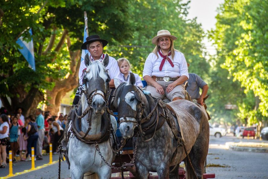 Este sábado y domingo, Las Flores realizará el Festival de Peñas y Fortines y la Fiesta Nacional, donde habrá actividades para toda la familia.
