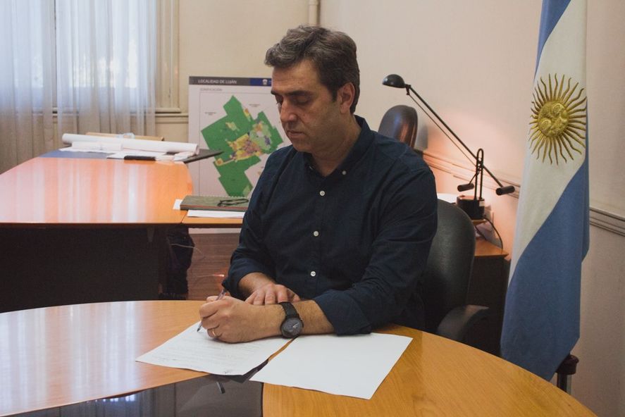 Leonardo Boto busca su segundo mandato a cargo de la intendencia de Luján.