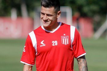 Leonardo Godoy, una de las figuras de Estudiantes en los últimos partidos, es una fija ante Atlético. (Foto: prensa EDLP)