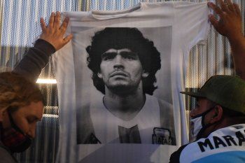 El doctor Cahe habló de la muerte de Maradona y disparó contra los médicos y sus ex parejas.