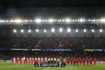 Estudiantes ante Athletico Paranaense, en Brasil, por Copa Libertadores