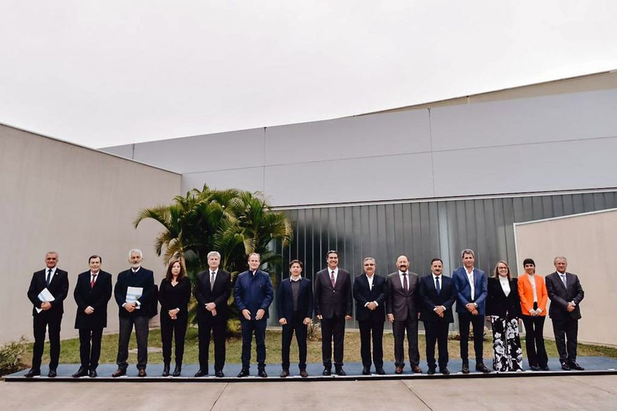 La liga de los 16 gobernadores convocará al resto de los dirigentes provinciales al Consejo Federal de Inversiones para expresarse sobre Cristina Kirchner.