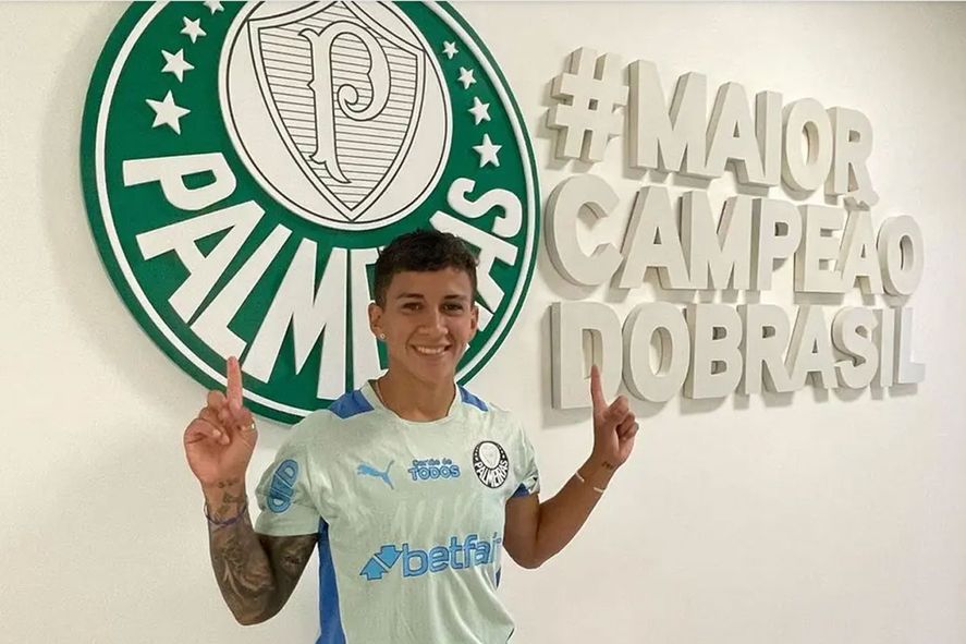 Lorena Benítez desembarcó en el Palmeiras para la temporada 2023. Lorena Benítez desembarcó en el Palmeiras para la temporada 2023.