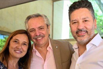 Karina Menéndez es la nueva intendenta de Merlo luego de que su hermano, Gustavo Menéndez, se tomara licencia.