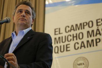 Luis Etchevehere pidió una devaluación en favor de los intereses del campo