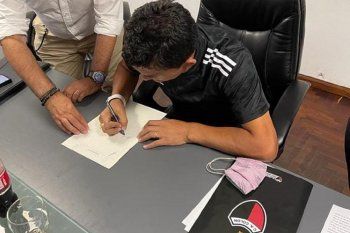 Luis Rodríguez firmó su salida de Gimnasia y su regreso a Colón